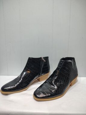 Dolce Vita Black Croc Embossed Ankle Boots Size 11 Block Heel Zip Booties